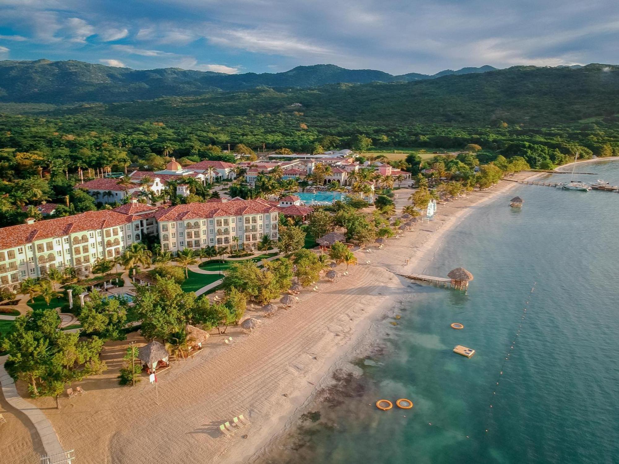Sandals South Coast All Inclusive - Couples Only (Adults Only) Savanna-la-Mar エクステリア 写真
